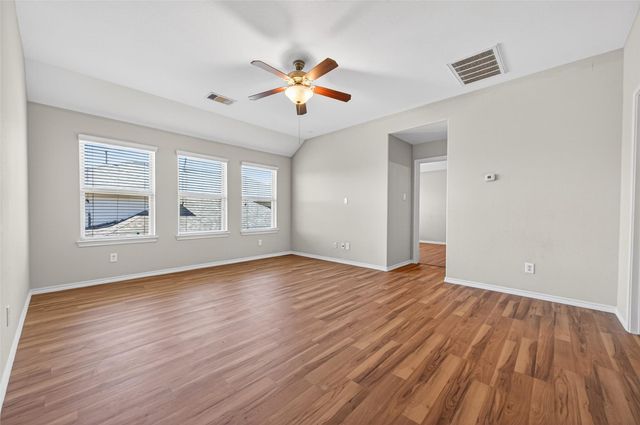 1326 Seagler Pond Lane, Houston, TX 77073