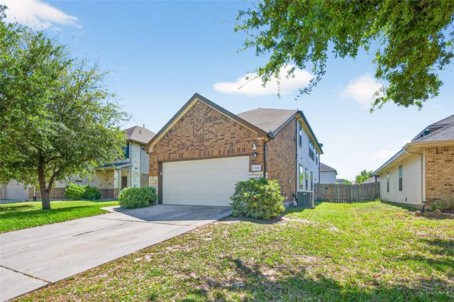 1326 Seagler Pond Lane, Houston, TX 77073