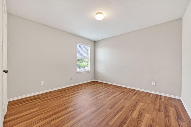 1326 Seagler Pond Lane, Houston, TX 77073