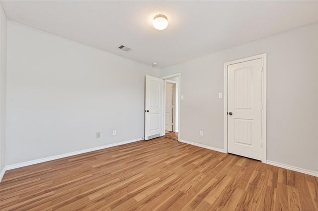 1326 Seagler Pond Lane, Houston, TX 77073