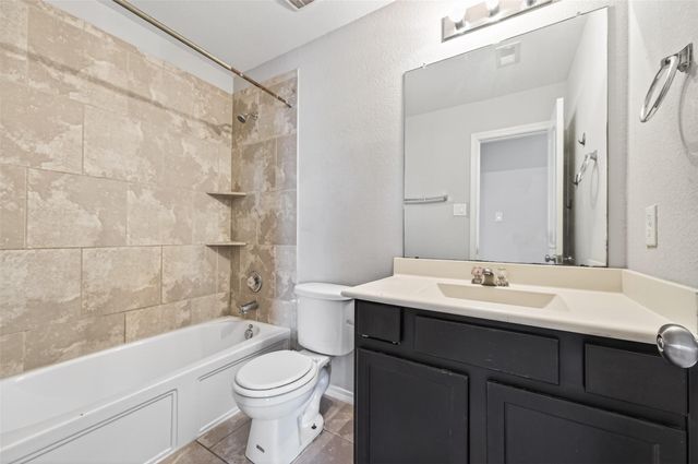 1326 Seagler Pond Lane, Houston, TX 77073