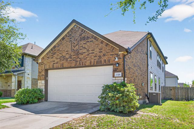 1326 Seagler Pond Lane, Houston, TX 77073