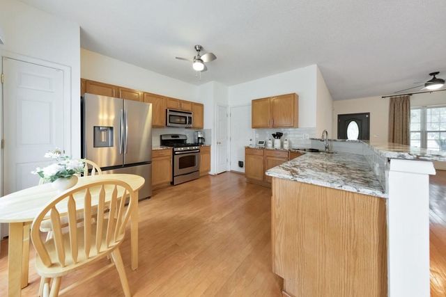 1051 Dunedin Trail, Woodstock, GA 30188