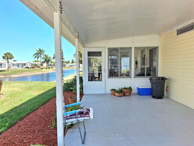 8478 Schefflera Court, Port St. Lucie, Port St Lucie, FL 34952