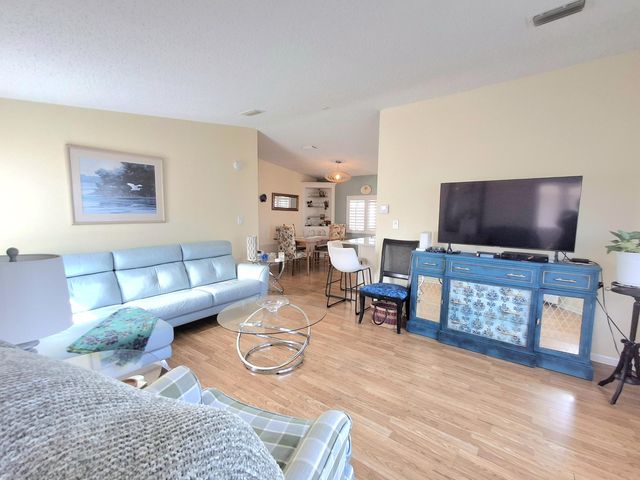 8478 Schefflera Court, Port St. Lucie, Port St Lucie, FL 34952