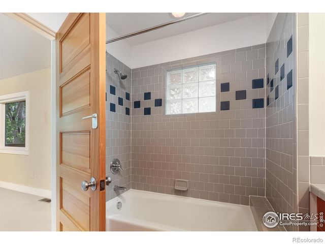 722 Tenacity Drive, Longmont, CO 80504