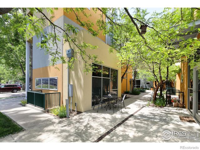 722 Tenacity Drive, Longmont, CO 80504