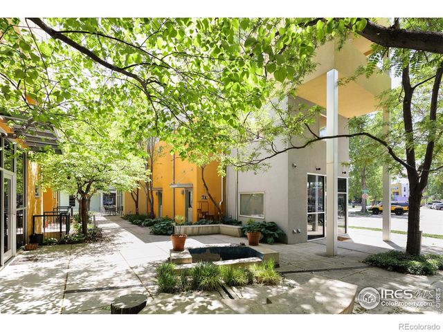 722 Tenacity Drive, Longmont, CO 80504