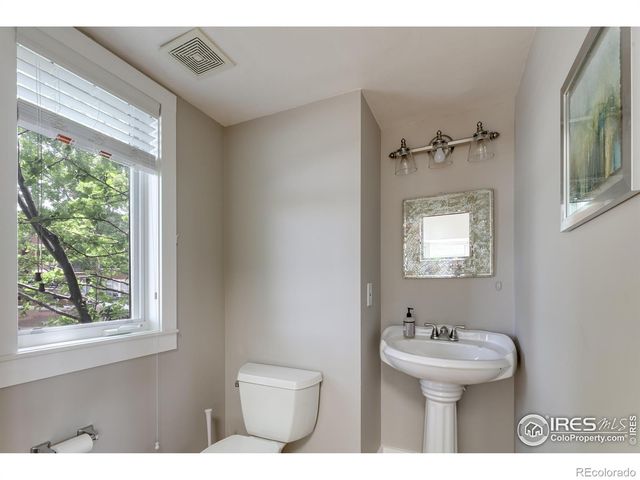 722 Tenacity Drive, Longmont, CO 80504