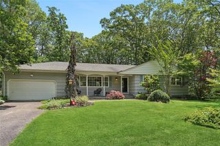70 Sunny Line Drive, Calverton, NY 11933