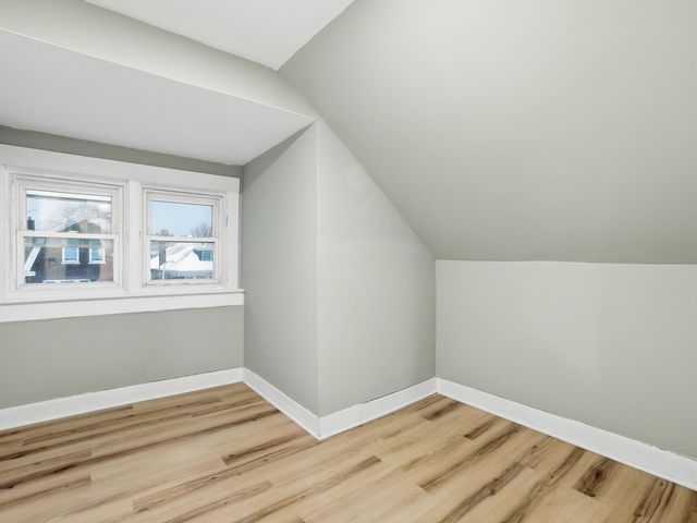 8011 S Dante Avenue, Chicago, IL 60619