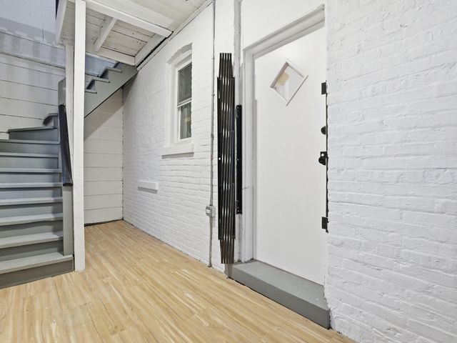 8011 S Dante Avenue, Chicago, IL 60619