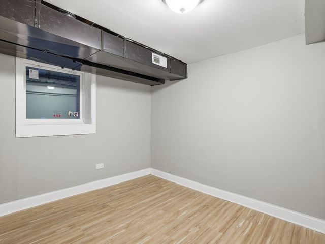 8011 S Dante Avenue, Chicago, IL 60619