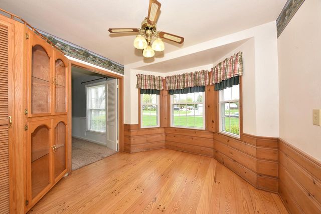 2073 Sumner STREET, Hartford, WI 53027