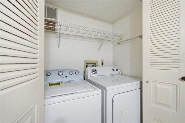 3399 MERMOOR DRIVE 101, Palm Harbor, FL 34685