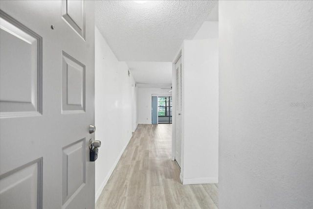 3399 MERMOOR DRIVE 101, Palm Harbor, FL 34685