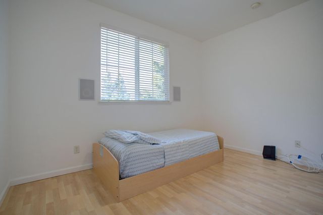 180 Mahonia Cir, Sacramento, CA 95835