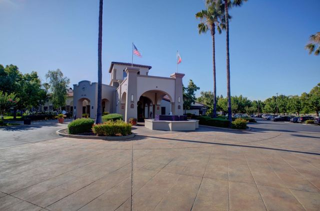 180 Mahonia Cir, Sacramento, CA 95835