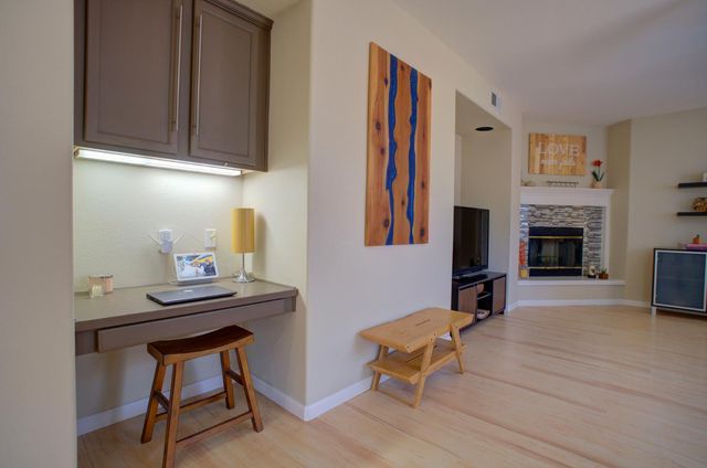 180 Mahonia Cir, Sacramento, CA 95835