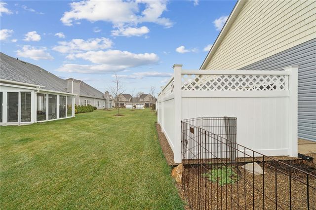 336 Village Court, Ligonier Boro, PA 15658