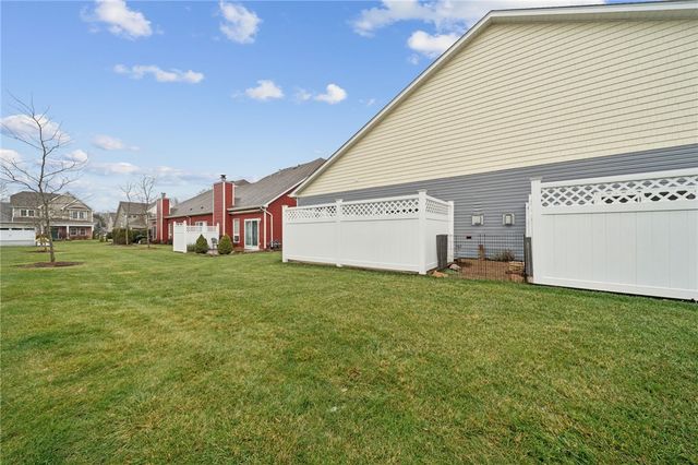 336 Village Court, Ligonier Boro, PA 15658