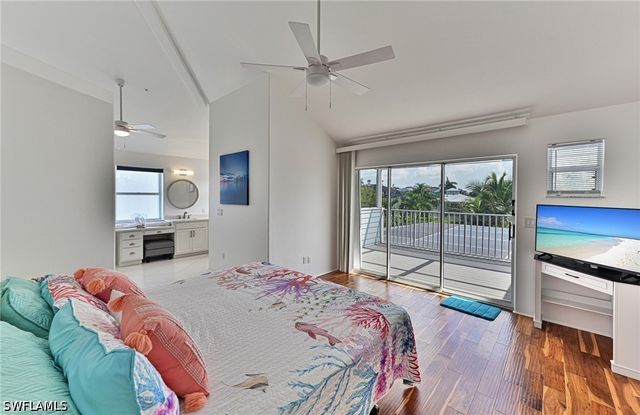 200 Topanga DR, Bonita Springs, FL 34134