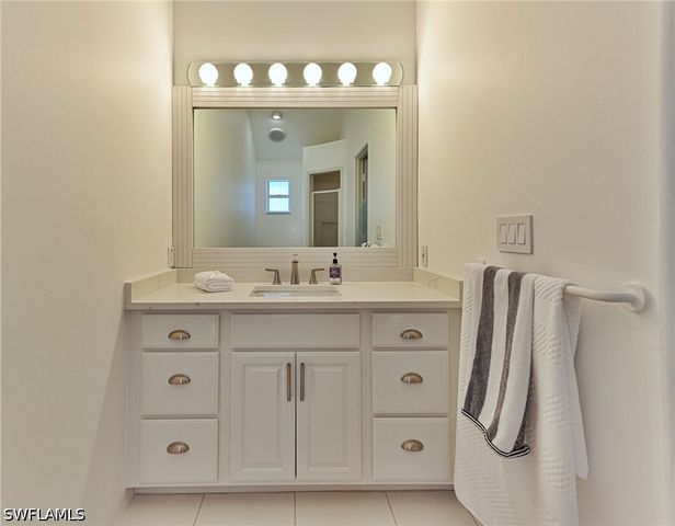200 Topanga DR, Bonita Springs, FL 34134