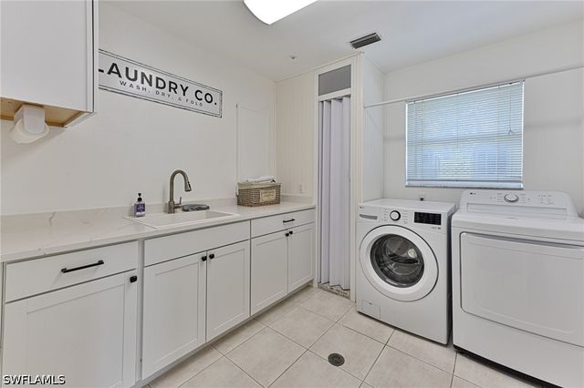 200 Topanga DR, Bonita Springs, FL 34134