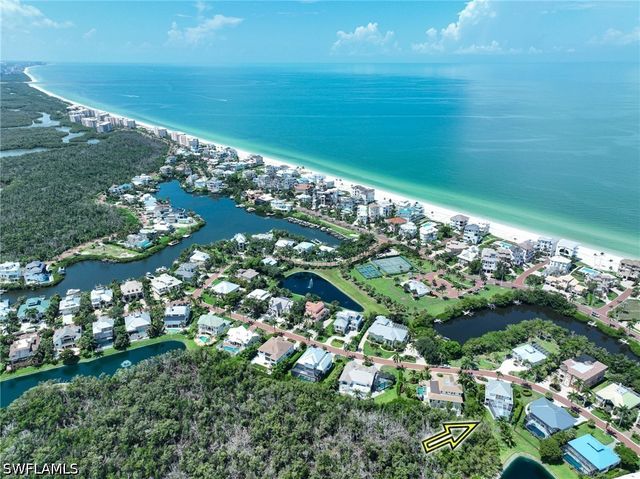 200 Topanga DR, Bonita Springs, FL 34134