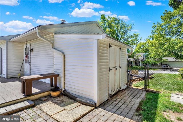 6 WASHINGTON RD, New Freedom, PA 17349