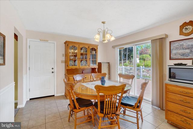 6 WASHINGTON RD, New Freedom, PA 17349