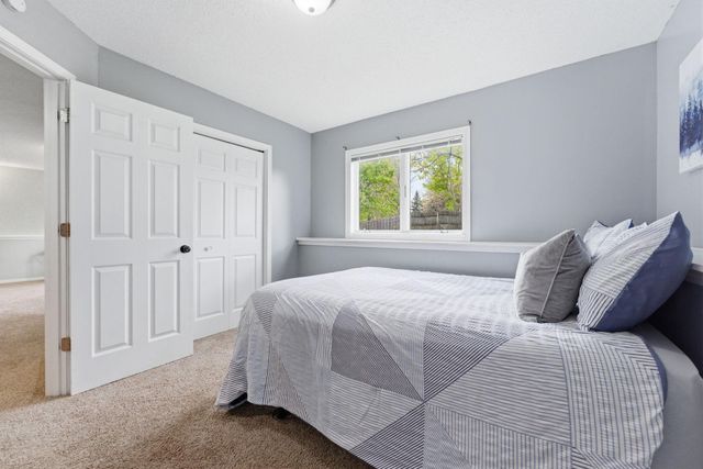 486 Forsham Lake Drive, Circle Pines, MN 55014