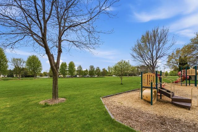 486 Forsham Lake Drive, Circle Pines, MN 55014