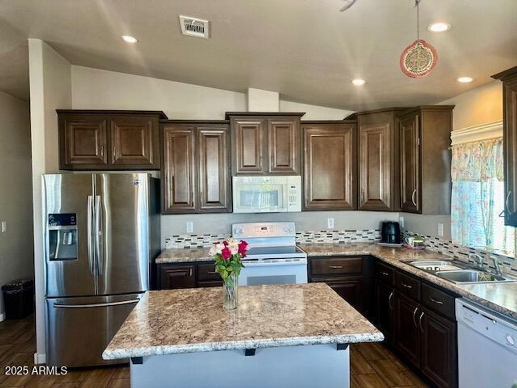 650 N Hawes Road 3511, Mesa, AZ 85207 — photo 3