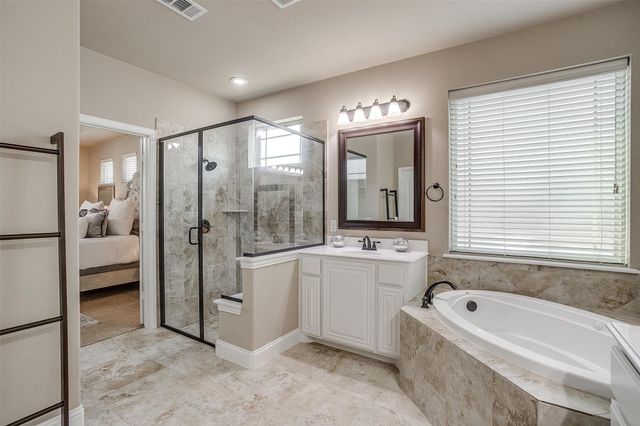 4318 Gleneagles Drive, Mansfield, TX 76063