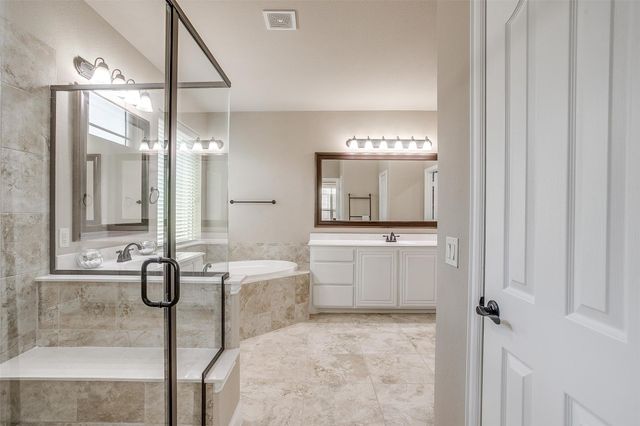 4318 Gleneagles Drive, Mansfield, TX 76063