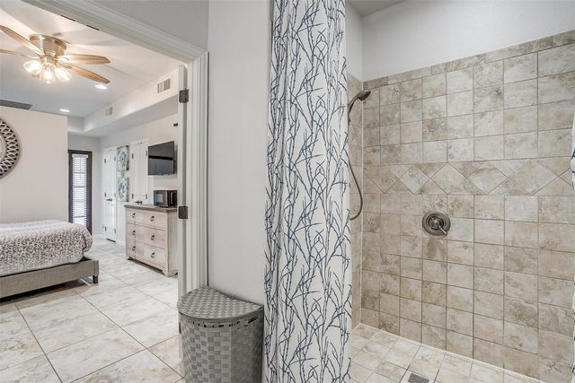 4318 Gleneagles Drive, Mansfield, TX 76063