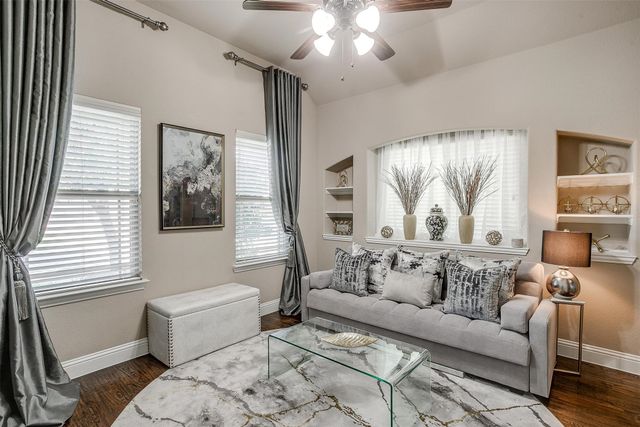 4318 Gleneagles Drive, Mansfield, TX 76063