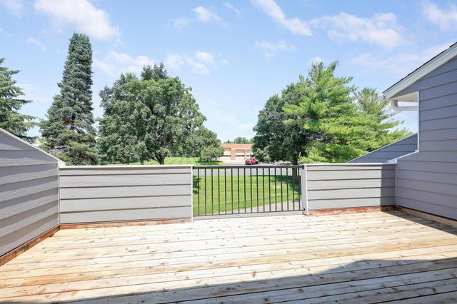 14264 Estates Avenue, Apple Valley, MN 55124