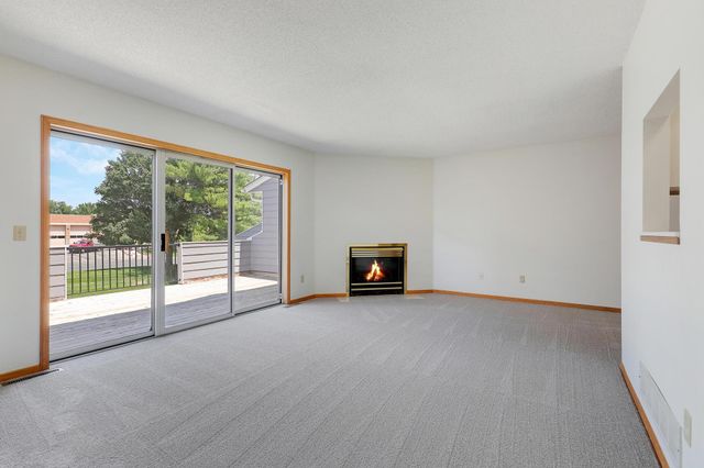 14264 Estates Avenue, Apple Valley, MN 55124