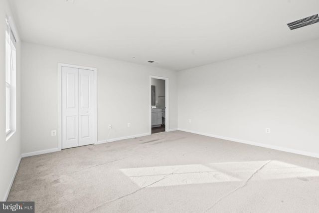 12 WILLOW WOODS DR, La Plata, MD 20646