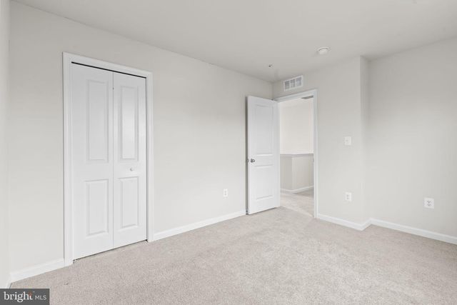 12 WILLOW WOODS DR, La Plata, MD 20646