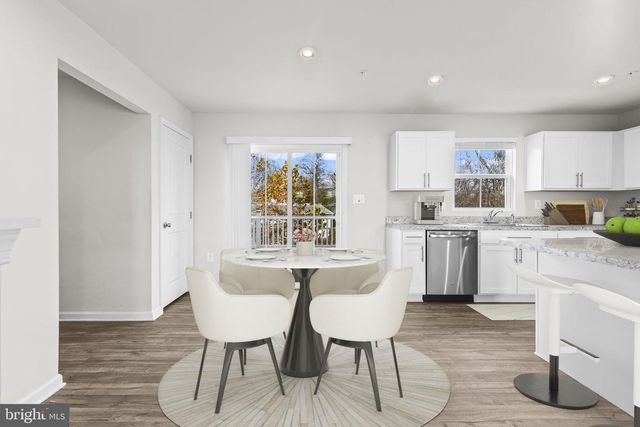 12 WILLOW WOODS DR, La Plata, MD 20646