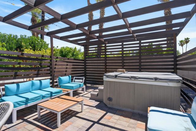 2292 E Bellamy Road, Palm Springs, CA 92262