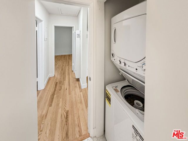 1216 N Crescent Heights Boulevard 18, West Hollywood, CA 90046