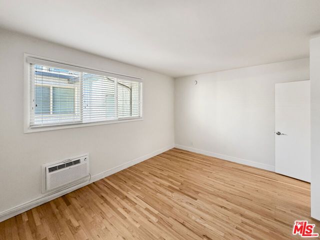 1216 N Crescent Heights Boulevard 18, West Hollywood, CA 90046