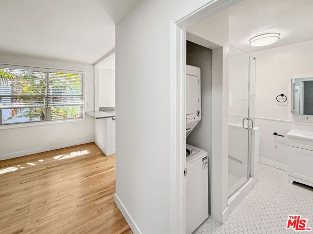 1216 N Crescent Heights Boulevard 18, West Hollywood, CA 90046