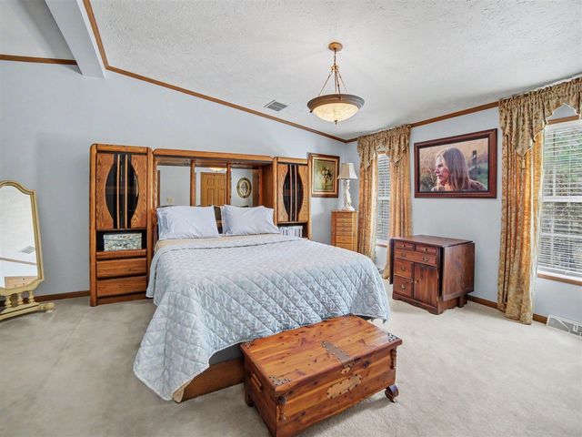 4905 N Wayne Road, Pentwater, MI 49449