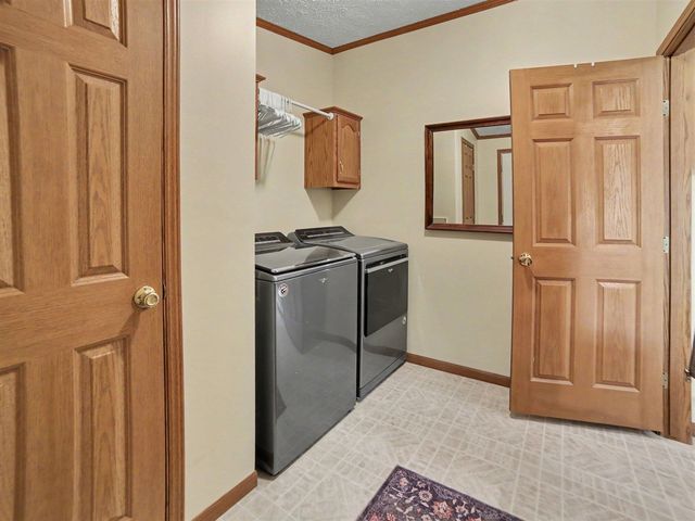 4905 N Wayne Road, Pentwater, MI 49449