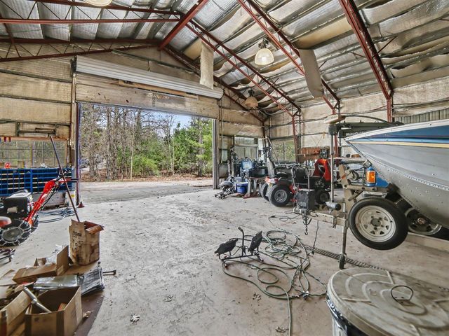 4905 N Wayne Road, Pentwater, MI 49449